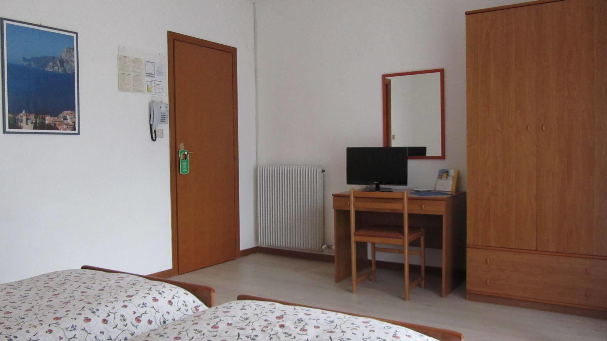 Hotel Villa Al Vento Torbole Sul Garda Eksteriør bilde