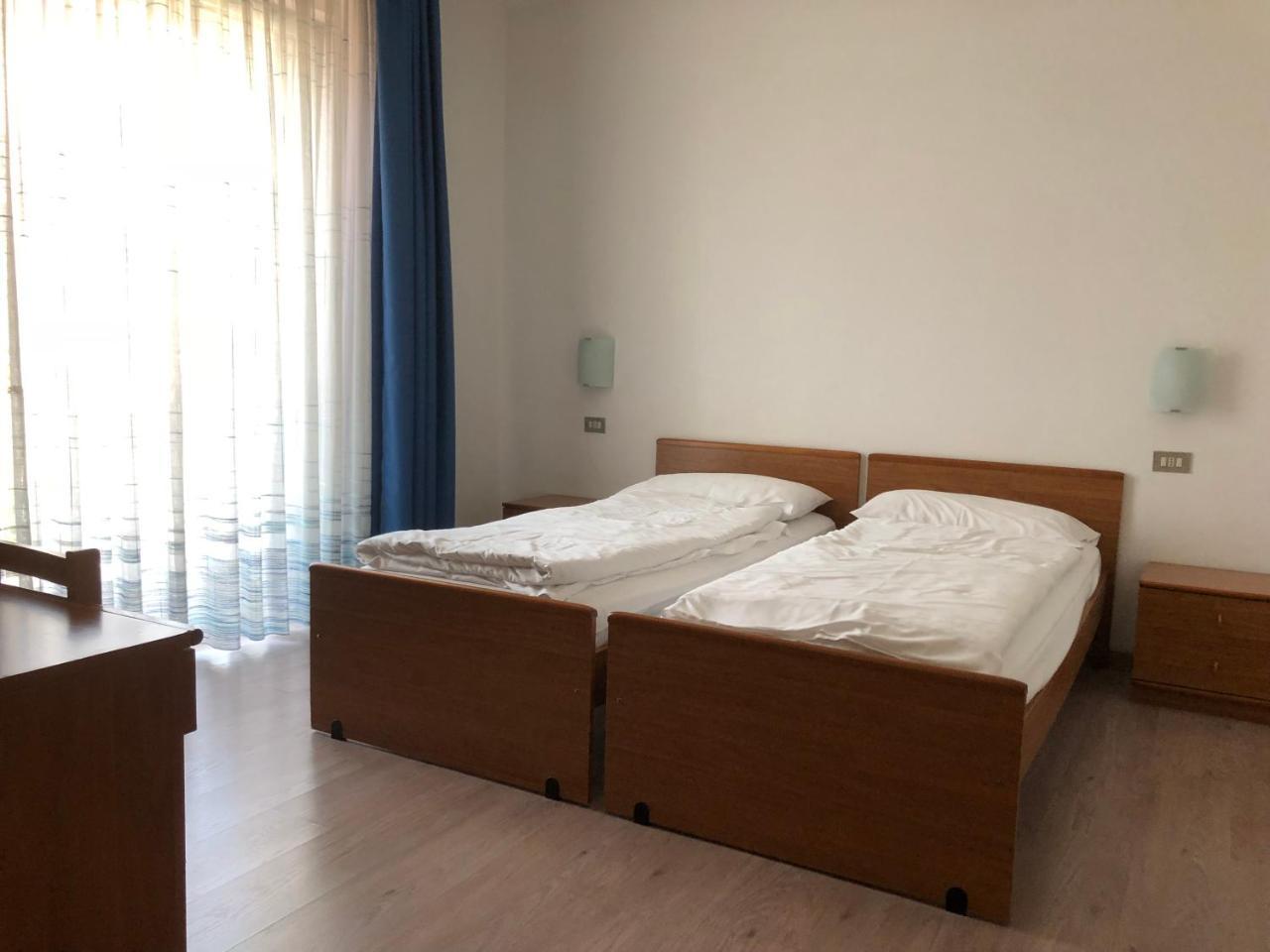 Hotel Villa Al Vento Torbole Sul Garda Eksteriør bilde