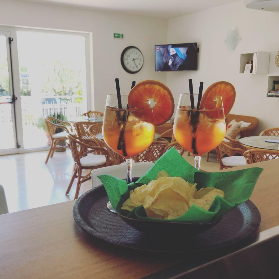 Hotel Villa Al Vento Torbole Sul Garda Eksteriør bilde