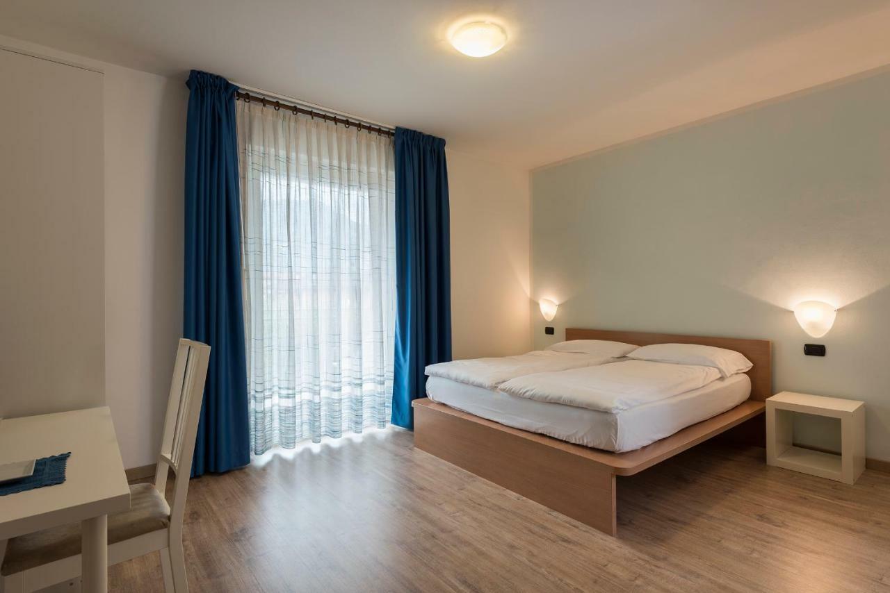 Hotel Villa Al Vento Torbole Sul Garda Eksteriør bilde