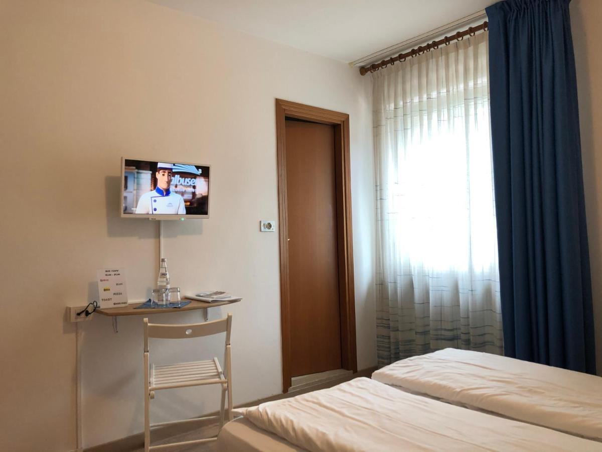 Hotel Villa Al Vento Torbole Sul Garda Eksteriør bilde